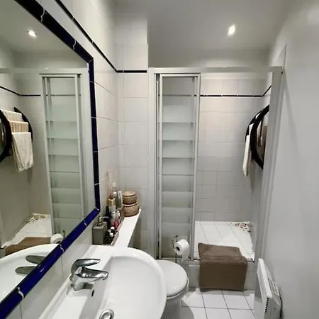 Appartement, Pres De La Tour Eiffel Paryż
